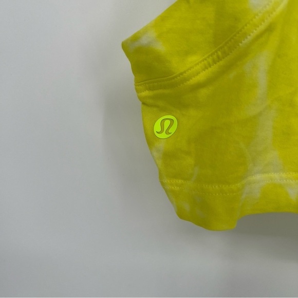 Lululemon All Yours Cropped Cotton Tank 
Marmoleado / Highlight‎ Yellow size 8 - Picture 8 of 11